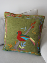 Coussin brodé