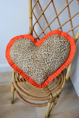 COUSSIN BRODÉ A